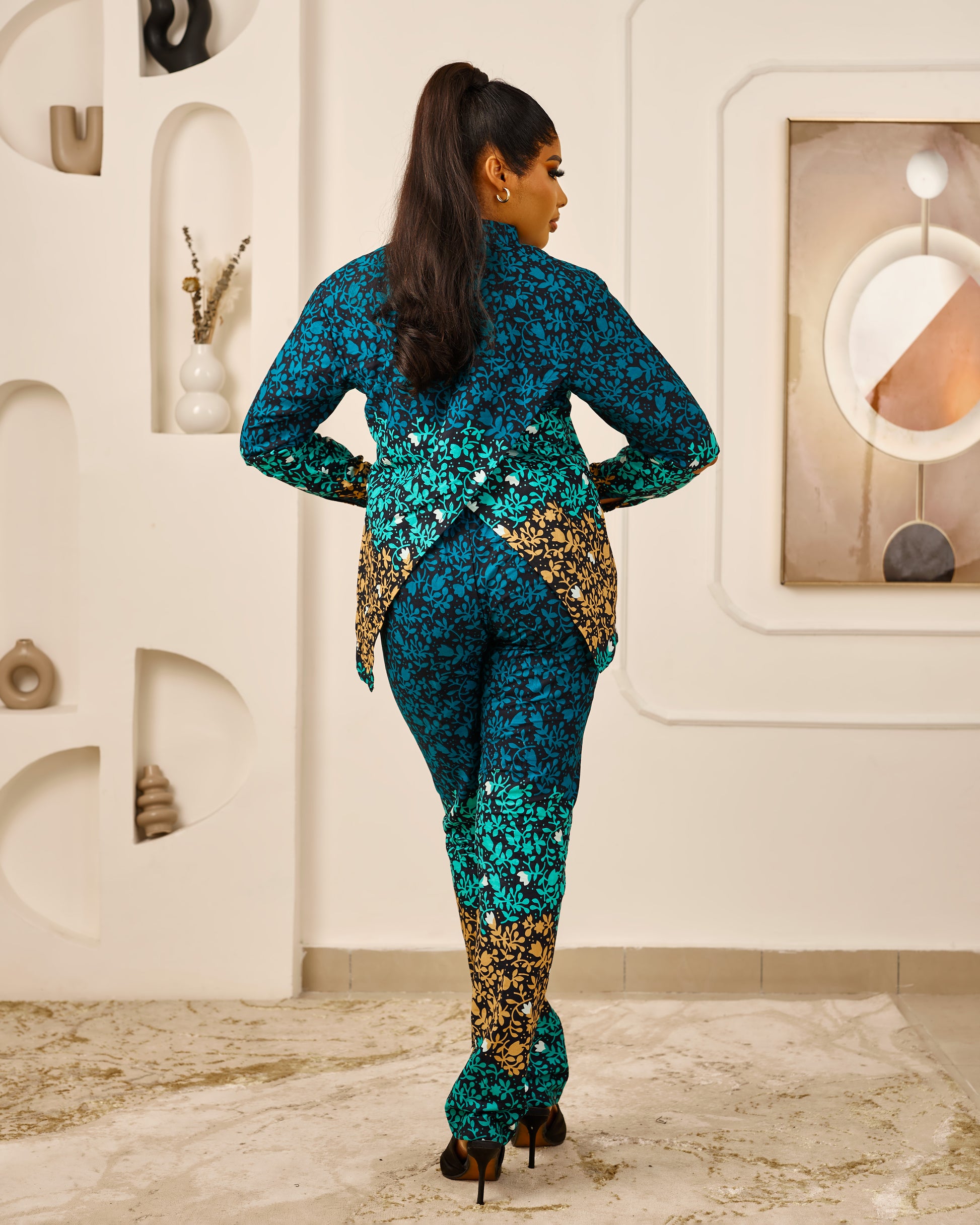 ABÍMÁDÉ Ade Shirt Set